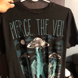 Pierce the Veil alien t-shirt
